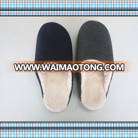 Professional supply cheap personalized men slippers OEM